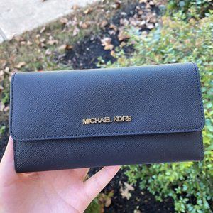 MICHAEL KORS JET SET  LEATHER LARGE TRIFOLD WALLET